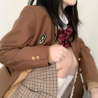 拴线的气球